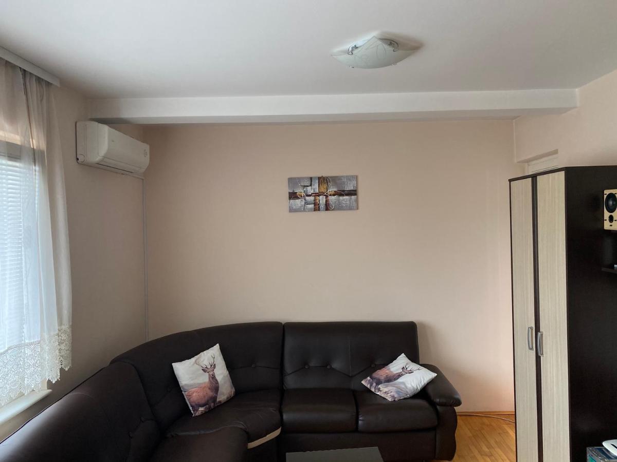 Apartman Centar Jagodina Exterior foto